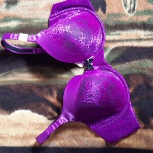 NWT 38B LaSenza SoFree Lighty lined Bra